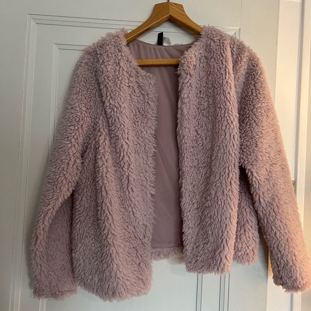 divided Light pink fluffy cardigan - Picture 2 of 5